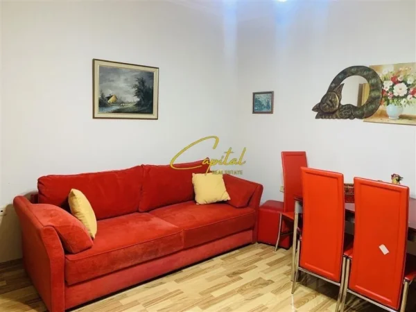 Tirane, jepet me qera apartament 2+1 Kati 3, 60 m² 630 € (MINE PEZA)