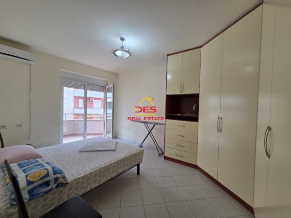 Vlore, shitet apartament 1+1+Ballkon Kati 2, 75 m² 150.000 € (Lungomare)