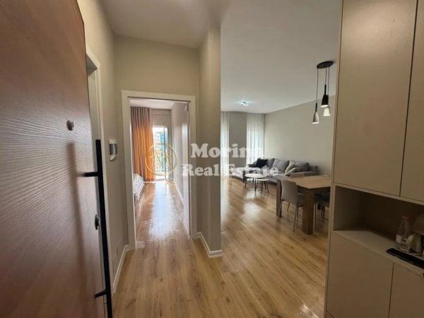 Tirane, jepet me qera apartament 1+1+Ballkon Kati 10, 75 m² 600 € (Rruga Hysni Gerbolli)