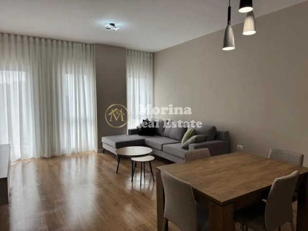 Tirane, jepet me qera apartament 1+1+Ballkon Kati 10, 75 m² 600 € (Rruga Hysni Gerbolli)