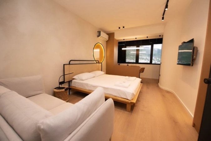 Vlore - Lungomare, shitet apartament 1+1 , 117 m² 330.000 € (buze detit ne vije te pare)