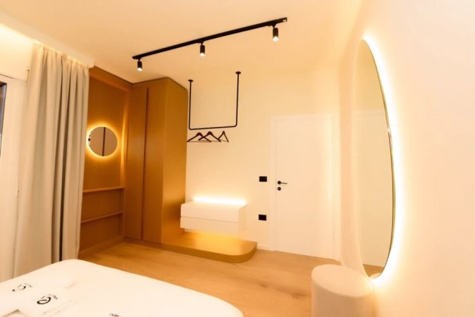 Vlore - Lungomare, shitet apartament 1+1 , 117 m² 330.000 € (buze detit ne vije te pare)