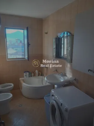 Tirane, jepet me qera apartament 1+1 Kati 3, 74 m² 400 € (Rruga Hamdi Pepa)