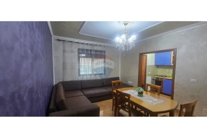 Tirane, shes apartament 3+1+Ballkon Kati 1, 91 m² 145.000 € (Ali Demi)