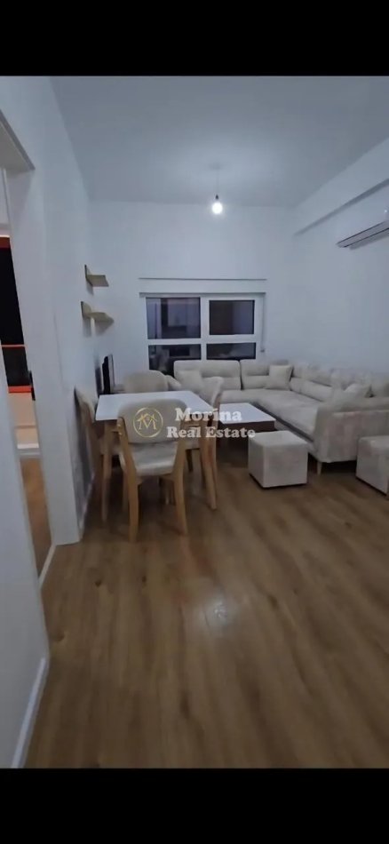 Tirane, jepet me qera apartament 1+1 Kati 7, 43 m² 450 € (Rruga Pasho Hysa)