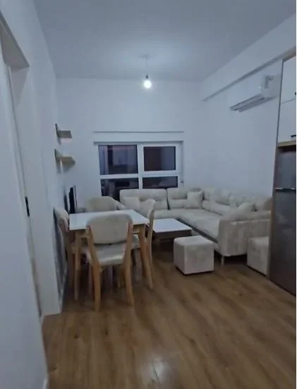 Tirane, jepet me qera apartament 2+1 Kati 3, 75 m² 450 € (Kompleksi kadiu)