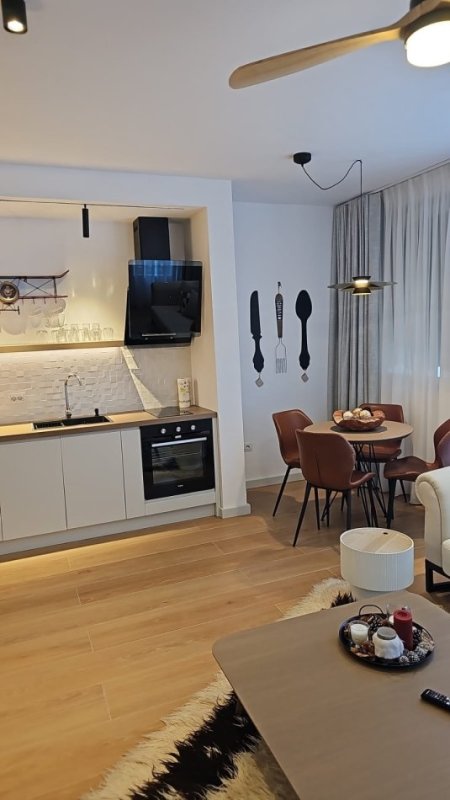 Pogradec, shitet apartament 1+1+Ballkon Kati 1, 62 m² 94.000 € (Tushemisht)