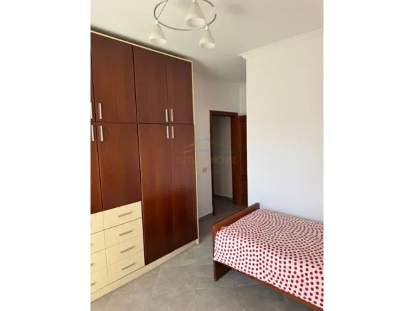 Tirane, jap me qera apartament 2+1+Ballkon Kati 2, 90 m² 500 € 