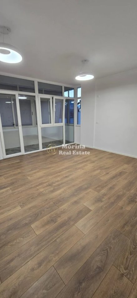 Tirane, shitet apartament 2+1 Kati 7, 93 m² 218.000 € (Rruga Mine Peza)