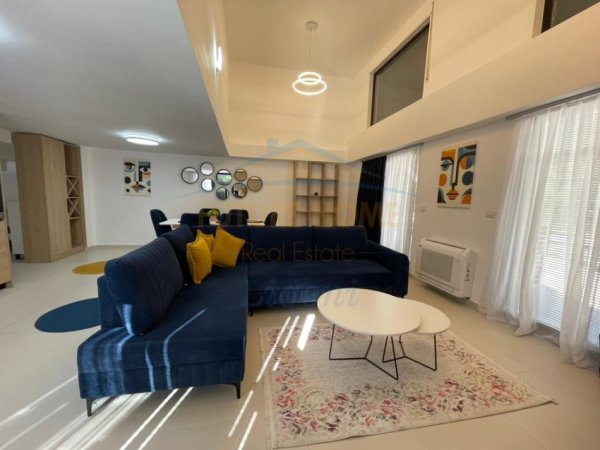 Qera, Duplex 3+1+Post Parkimi, Residenca Kodra E Diellit, Tiranë. 1,470 €