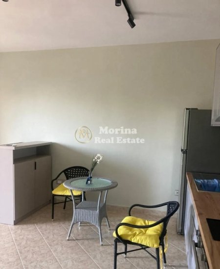 Tirane, jepet me qera garsonier Kati 2, 50 m² 400 € (Rruga Vllazen Huta)
