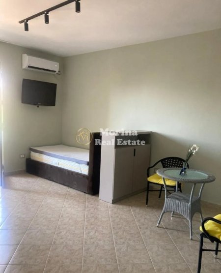 Tirane, jepet me qera garsonier Kati 2, 50 m² 400 € (Rruga Vllazen Huta)