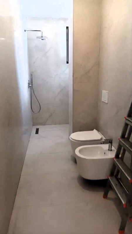 Tirane, jepet me qera apartament 1+1+Ballkon Kati 1, 62 m² 300 € (Oxa Residence Fresk)