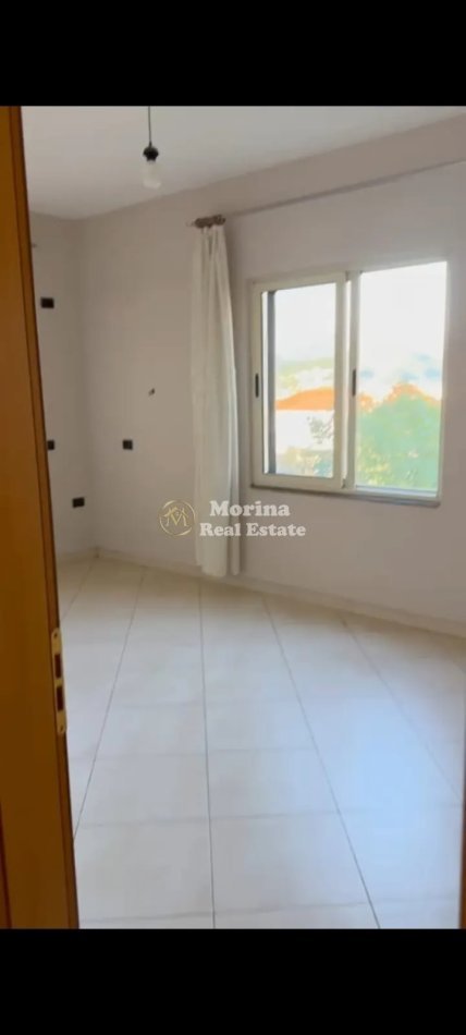 Tirane, jepet me qera apartament 1+1 Kati 2, 65 m² 350 € (Rruga e Dibres)