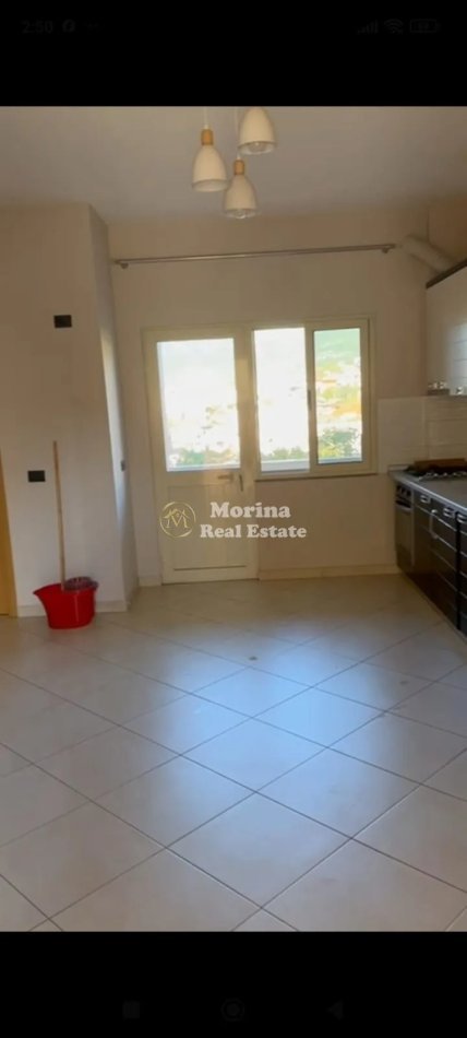 Tirane, jepet me qera apartament 1+1 Kati 2, 65 m² 350 € (Rruga e Dibres)