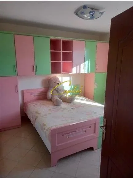 Tirane, jepet me qera apartament 1+1 Kati 2, 75 m² 420 € (SELITE)