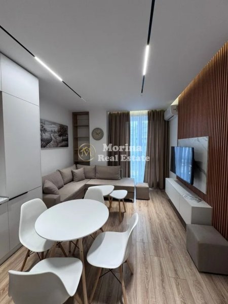 Tirane, jepet me qera apartament 1+1 Kati 2, 65 m² 700 € (Komuna e Parisit)