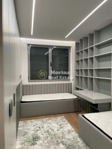 Tirane, jepet me qera apartament 2+1 Kati 5, 113 m² 700 € (Rruga Teodor Keko)