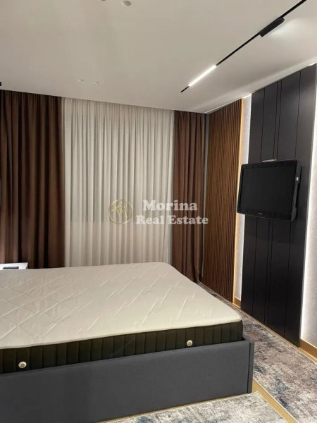Tirane, jepet me qera apartament 2+1 Kati 5, 113 m² 700 € (Rruga Teodor Keko)