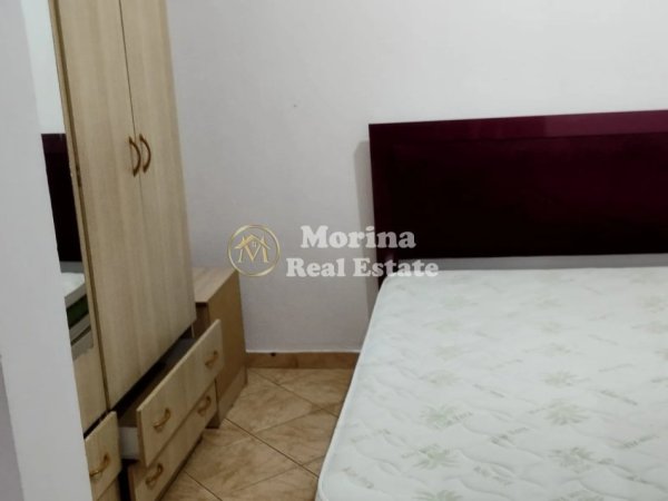 Tirane, jepet me qera shtepi 1+1 Kati 1, 40 m² 250 € (Rruga 5 Maji)
