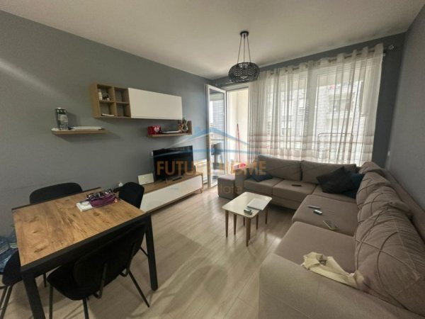 Qera,Apartament 2+1+2,Kompleksi Fiori Di Bosco,Tiranë 700 €