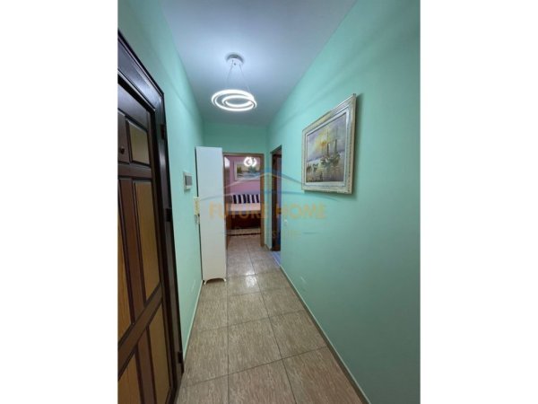 Tirane, jepet me qera apartament 1+1 Kati 2, 75 m² 550 € 