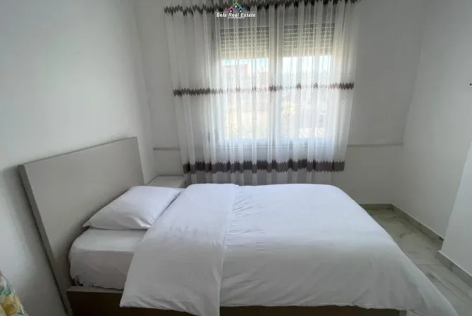 Tirane, jepet me qera apartament 2+1 Kati 1, 90 m² 600 € (Rruga Teodor Keko)