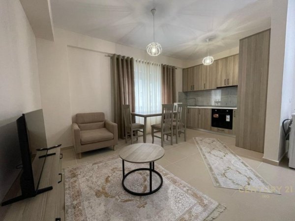 Tirane, jepet me qera apartament 1+1 Kati 2, 63 m² 500 € 