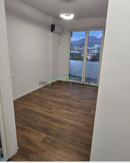 Tirane, shitet apartament 2+1 Kati 7, 93 m² 218.000 € (Rr.Haxhi Hysen Dalliu)