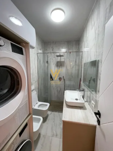 Tirane, shitet apartament 2+1+Ballkon Kati 1, 90 m² 205.000 € (ROSE GARDEN RESIDENCE)