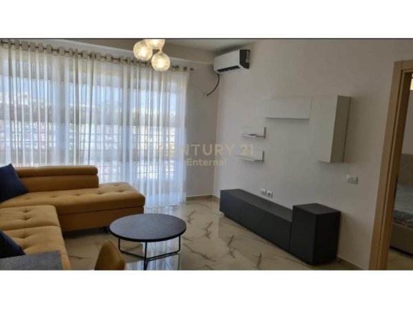 Tirane, shitet 1+1 Kati 5, 69 m² 110.000 € (Yzberisht)