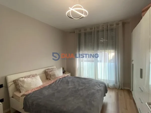 Tirane, shitet apartament 2+1 Kati 1, 80 m² 227.000 € (teg)