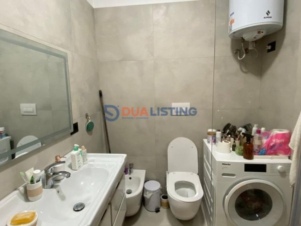 Tirane, shitet apartament 2+1 Kati 1, 80 m² 227.000 € (teg)