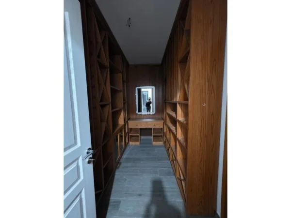 Tirane, shitet Vile 4+1+Ballkon , 456 m² 1.400.000 € (Lunder)