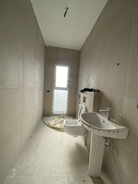 Tirane, shitet apartament 1+1+Ballkon Kati 9, 120.000 € (Astir,Bulevardi Migjeni)