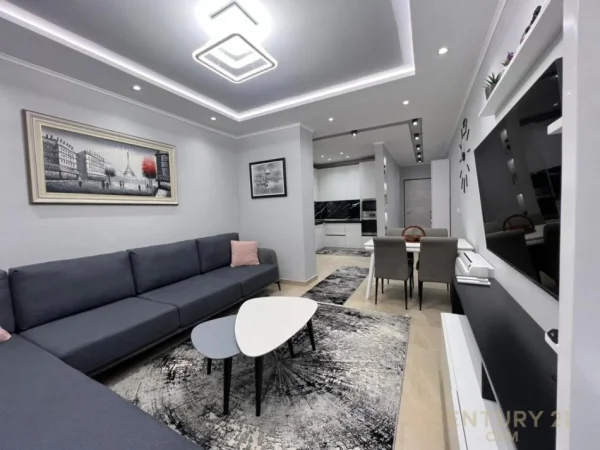 Tirane, shitet apartament 2+1+Ballkon Kati 2, 96 m² 220.000 € (Kopshti Botanik Zoologjik)