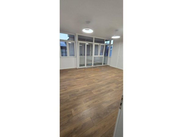 Tirane, shitet apartament 2+1+Ballkon Kati 7, 93 m² 218.000 € (MINE PEZA)