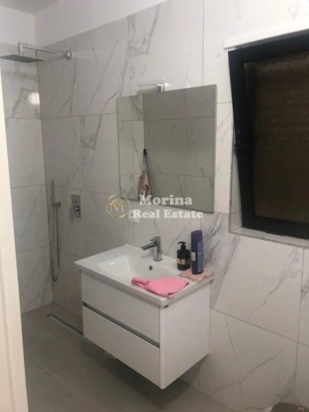 Tirane, shitet ambjent biznesi Kati 8, 116 m² 261.000 € (Selvia)
