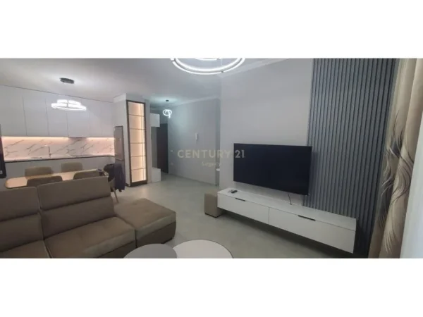 Tirane, jepet me qera apartament 2+1 Kati 3, 115 m² 1.200 € (Liqeni Thate)