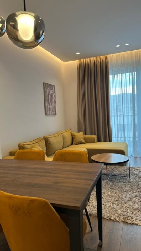 Tirane, jepet me qera apartament 2+1 Kati 9, 96 m² 1.100 € (Kika 2)