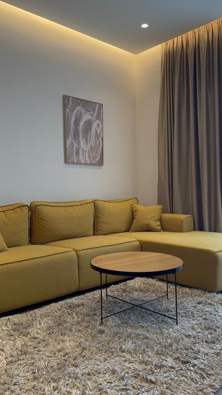 Tirane, jepet me qera apartament 2+1 Kati 9, 96 m² 1.100 € (Kika 2)
