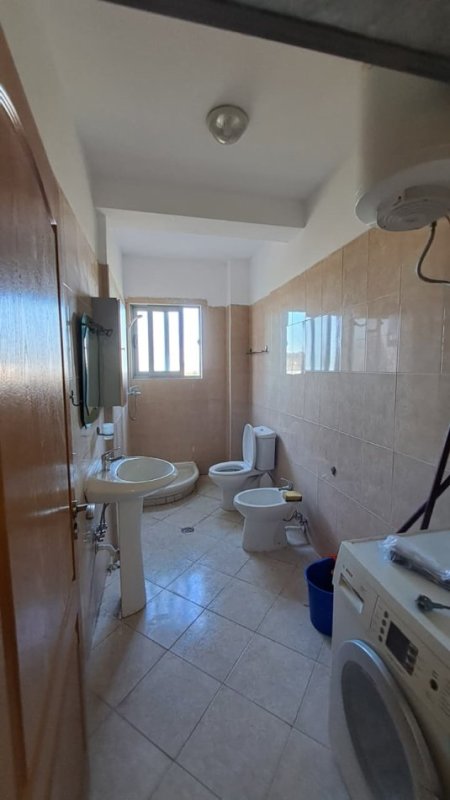 Tirane, shitet apartament 2+1 Kati 5, 79 m² 85.000 € (ASTIR)