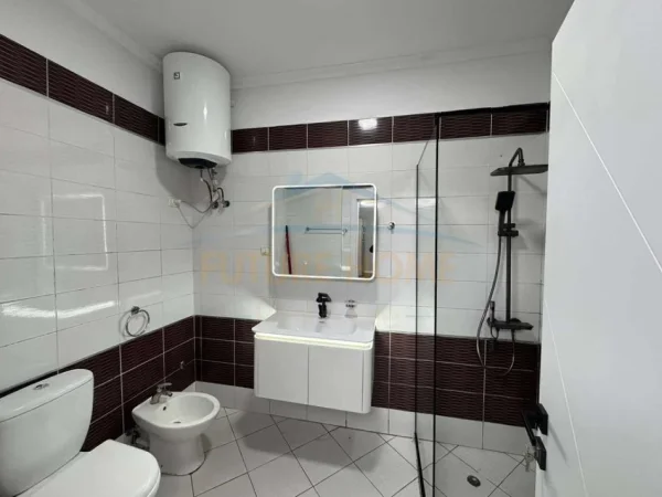 Tirane, shitet apartament 2+1 Kati 5, 89 m² 143.000 € (Rruga Besim Alla)