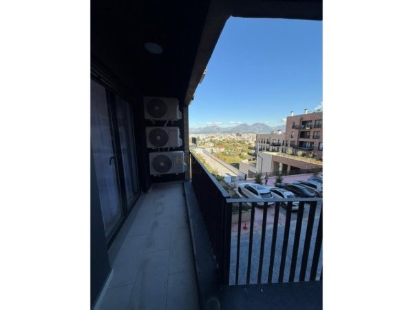 Tirane, jepet me qera apartament 2+1 Kati 2, 109 m² 800 € (Kodra e Diellit 2)