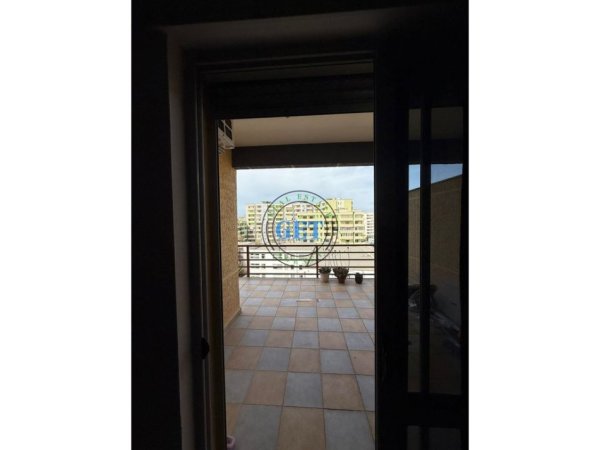 Durres, shitet apartament 2+1+Aneks+Ballkon Kati 2, 1.502 m² 165.000 € 