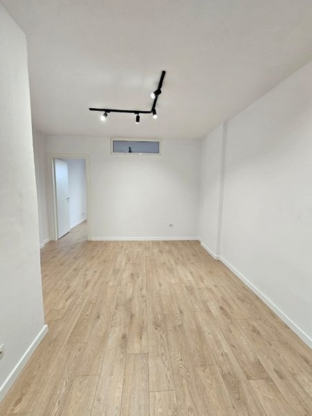 Durres, shitet apartament 1+1+Aneks+Ballkon Kati 2, 55 m² 75.000 € 