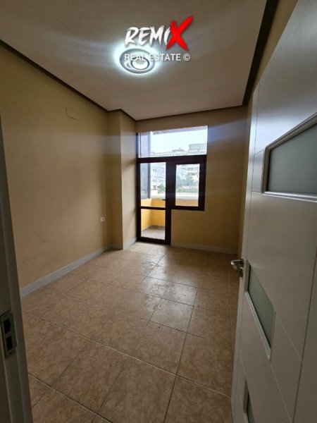 Durres, shitet apartament 2+1+Aneks+Ballkon Kati 2, 102 m² 