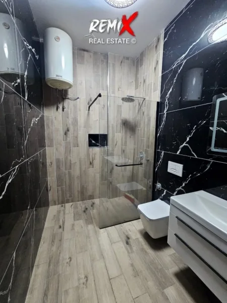 Durres, shitet apartament 2+1+Aneks+Ballkon Kati 2, 102 m² 