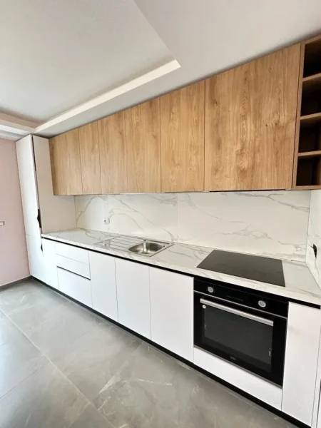 Tirane, shitet apartament 2+1 Kati 5, 105 m² 187.000 € 
