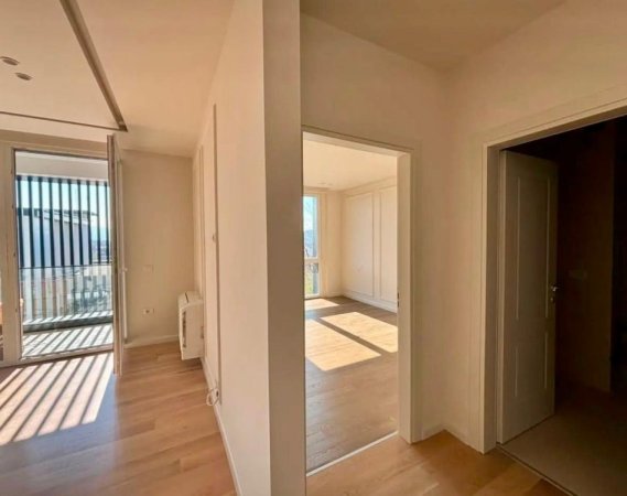 Tirane, shitet apartament 3+1 , 155 m² 365.000 € (TEG)